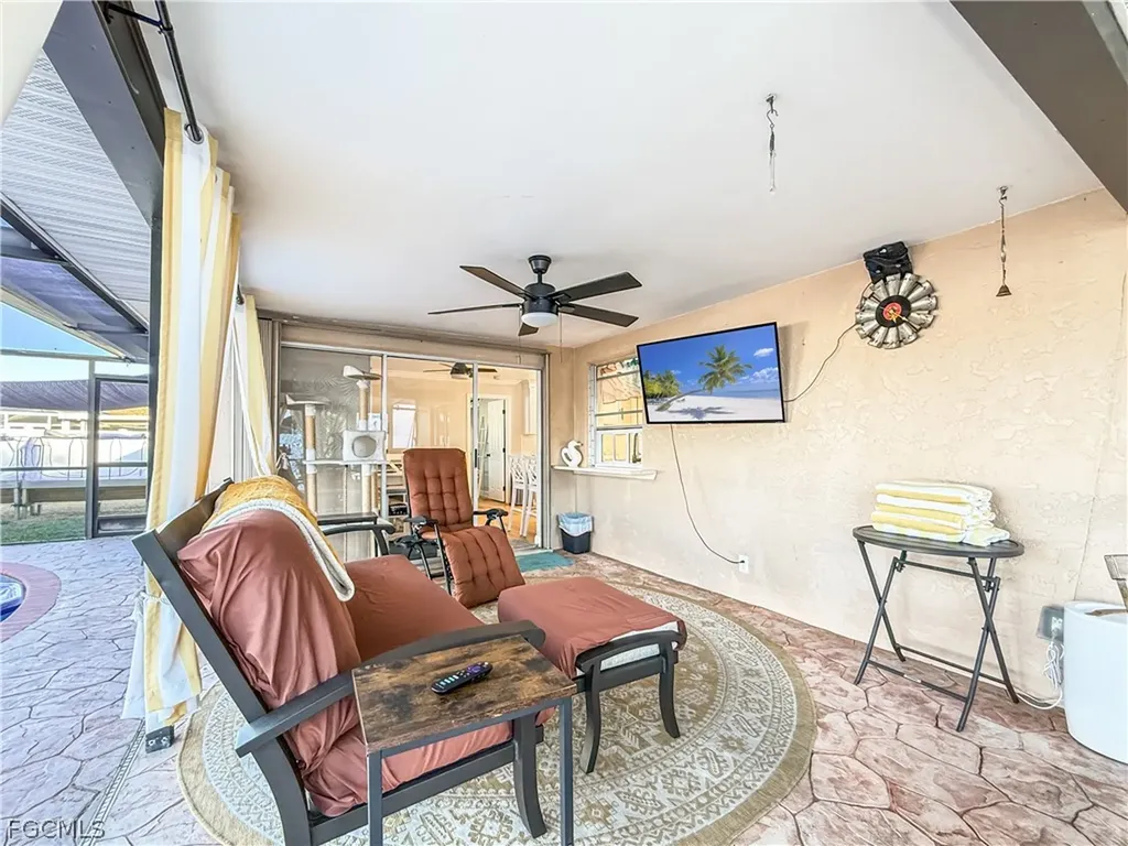 1907 SE 6th Terrace Cape Coral FL 33990