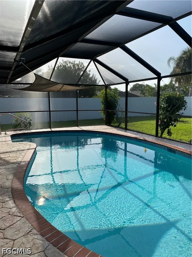 1907 SE 6th Terrace Cape Coral FL 33990