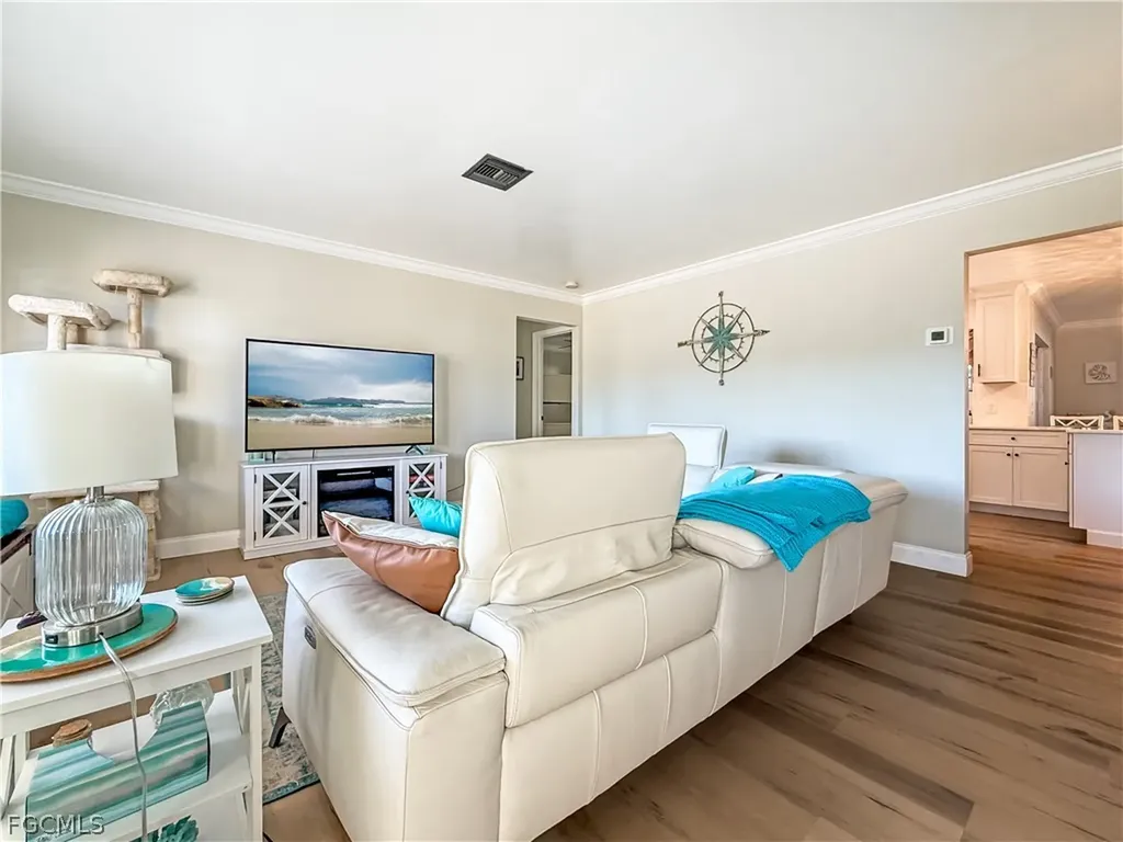 1907 SE 6th Terrace Cape Coral FL 33990