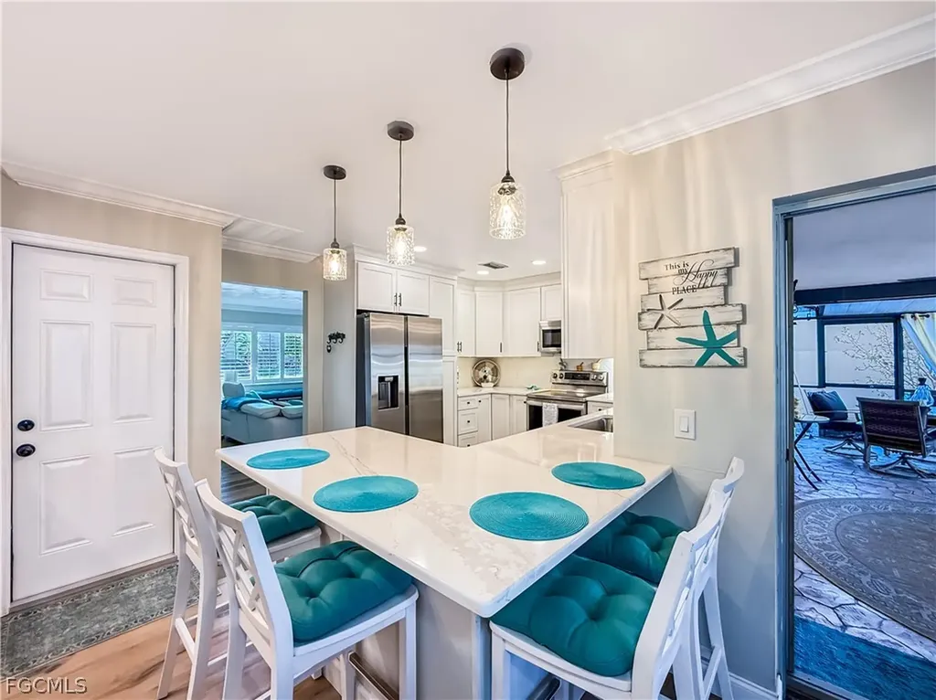 1907 SE 6th Terrace Cape Coral FL 33990