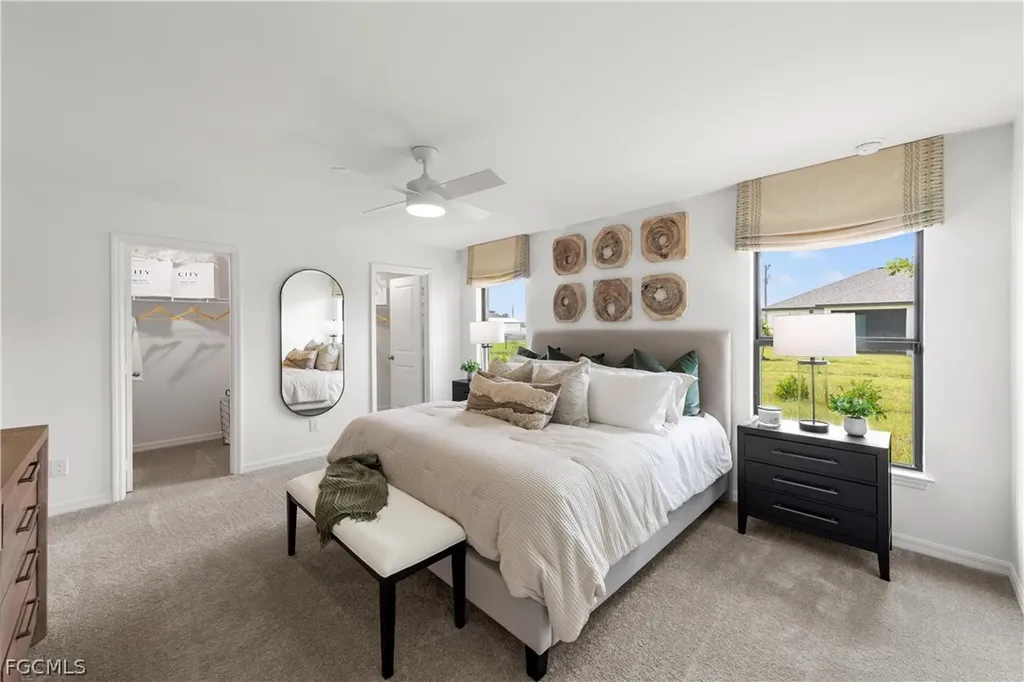 1009 NE 4th Place Cape Coral FL 33909