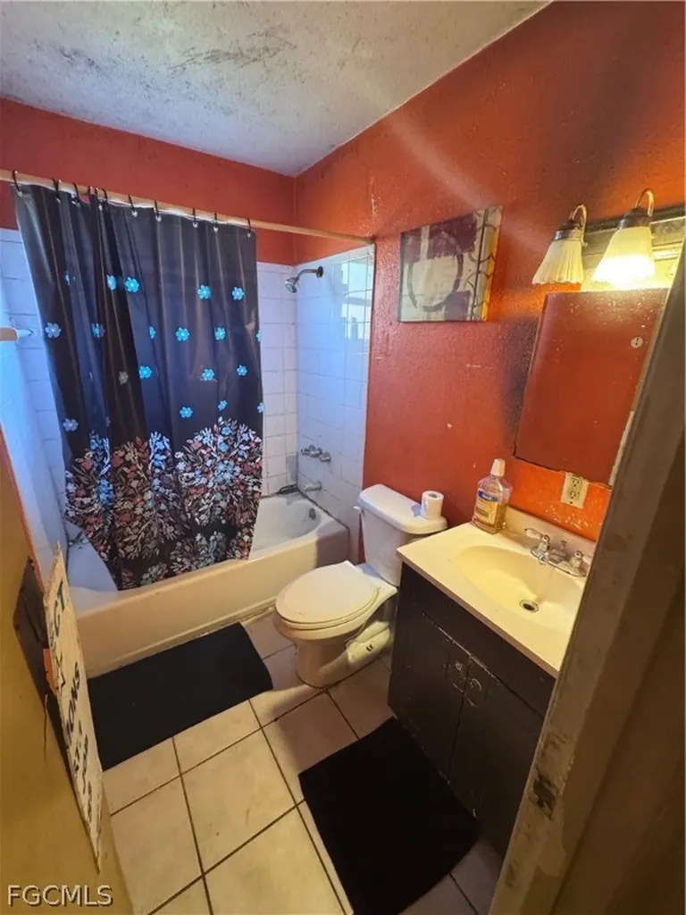 1031 Louisiana Avenue Clewiston FL 33440