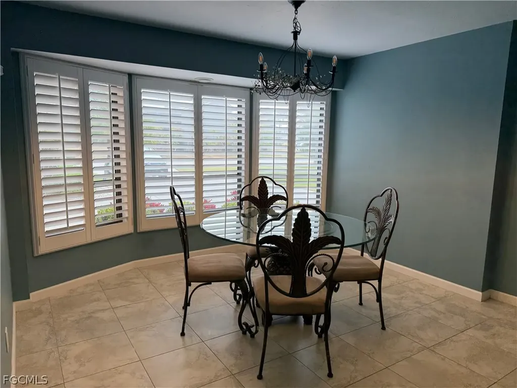 2726 SE 24th Court Cape Coral FL 33904