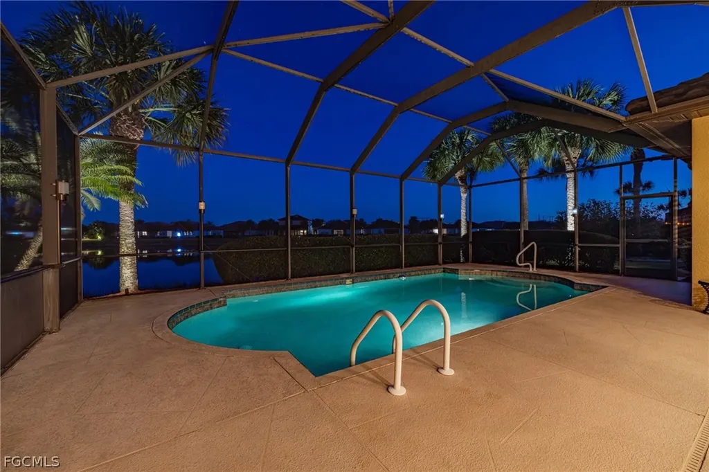 12555 Astor Place Fort Myers FL 33913