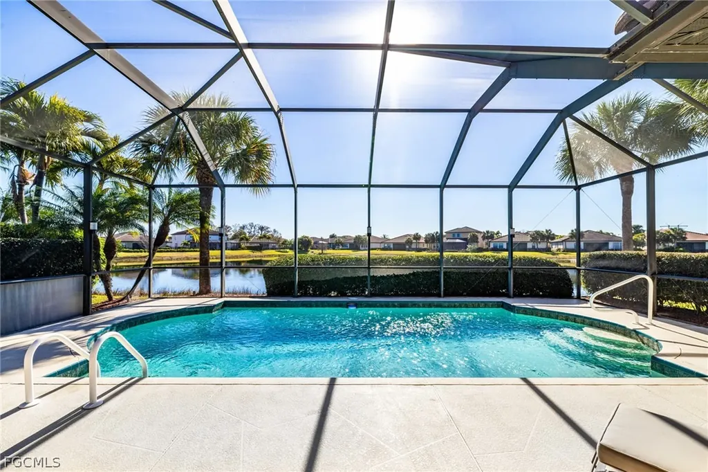 12555 Astor Place Fort Myers FL 33913