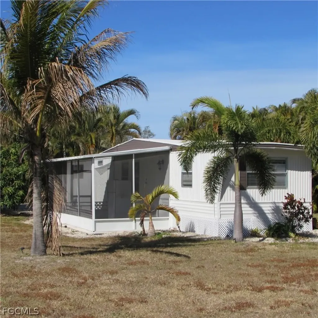 5923 Bomar Lane Bokeelia FL 33922