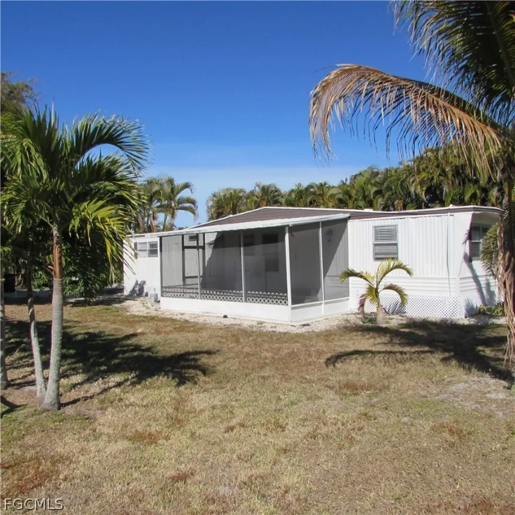 5923 Bomar Lane Bokeelia FL 33922