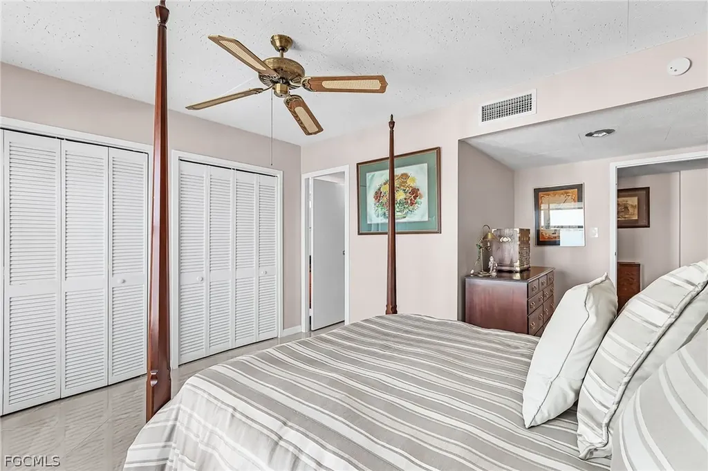 2350 W 1st Street Fort Myers FL 33901