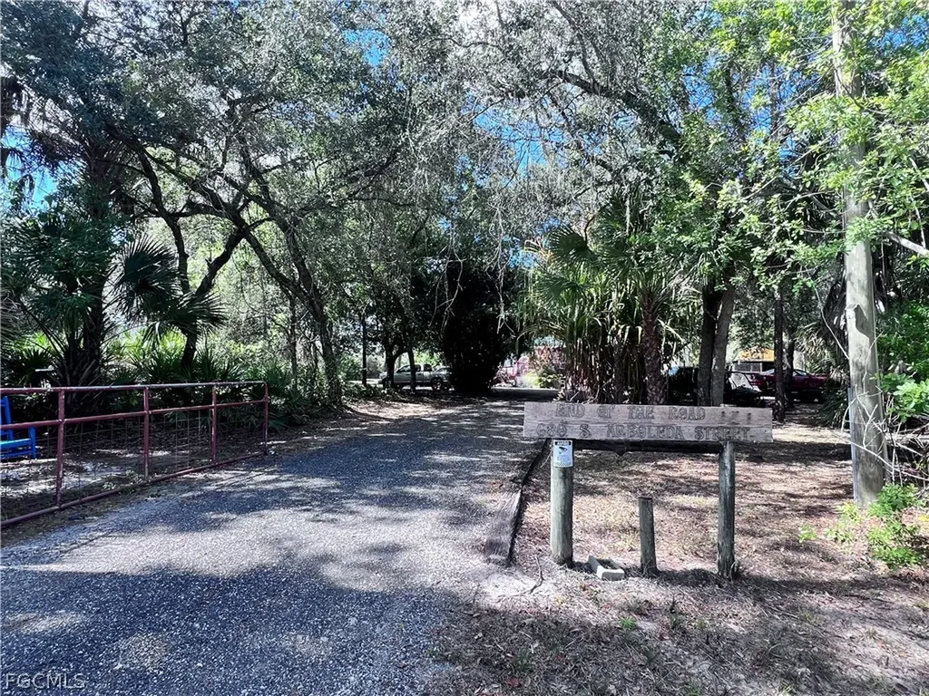 680 S Arboleda Street Clewiston FL 33440