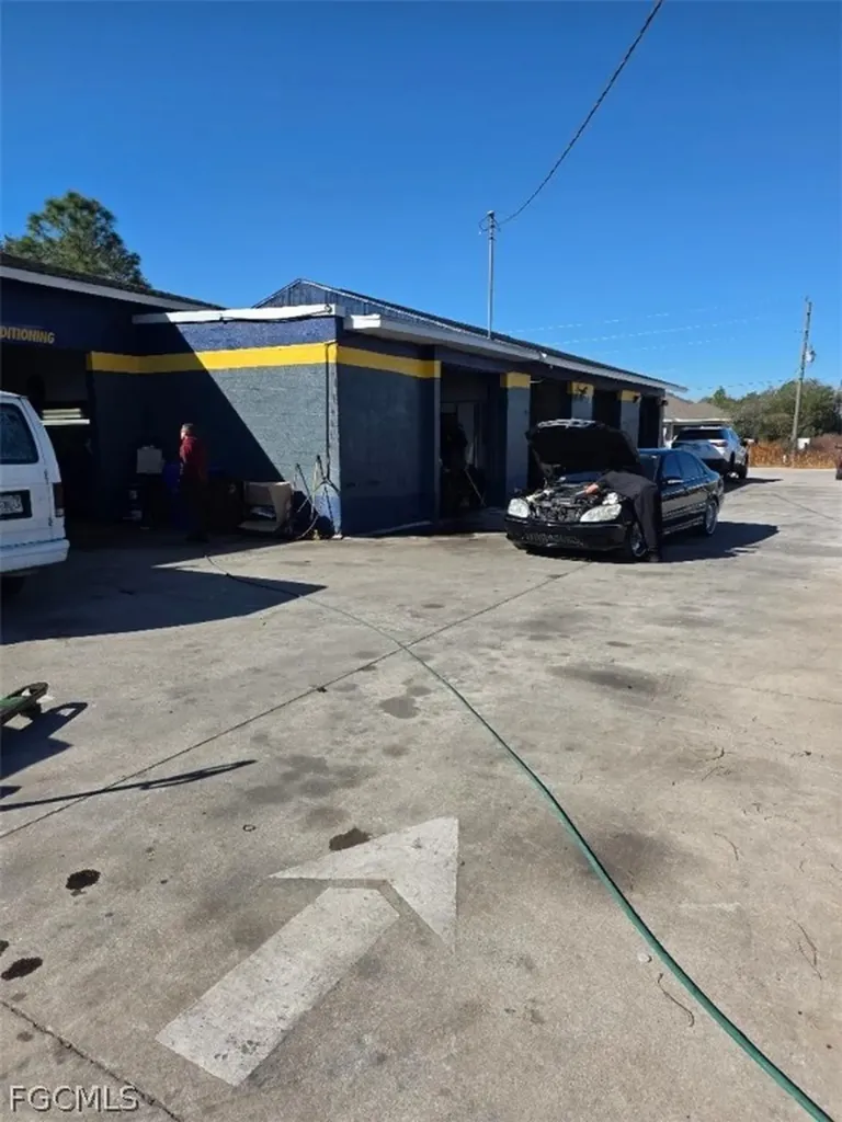 336 Gunnery Road S Lehigh Acres FL 33973