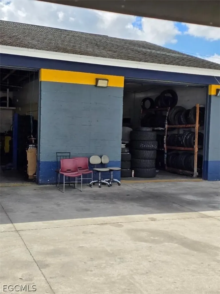 336 Gunnery Road S Lehigh Acres FL 33973