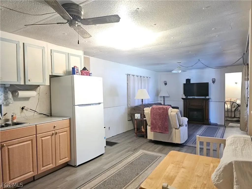 3834 Unique Circle Fort Myers FL 33908