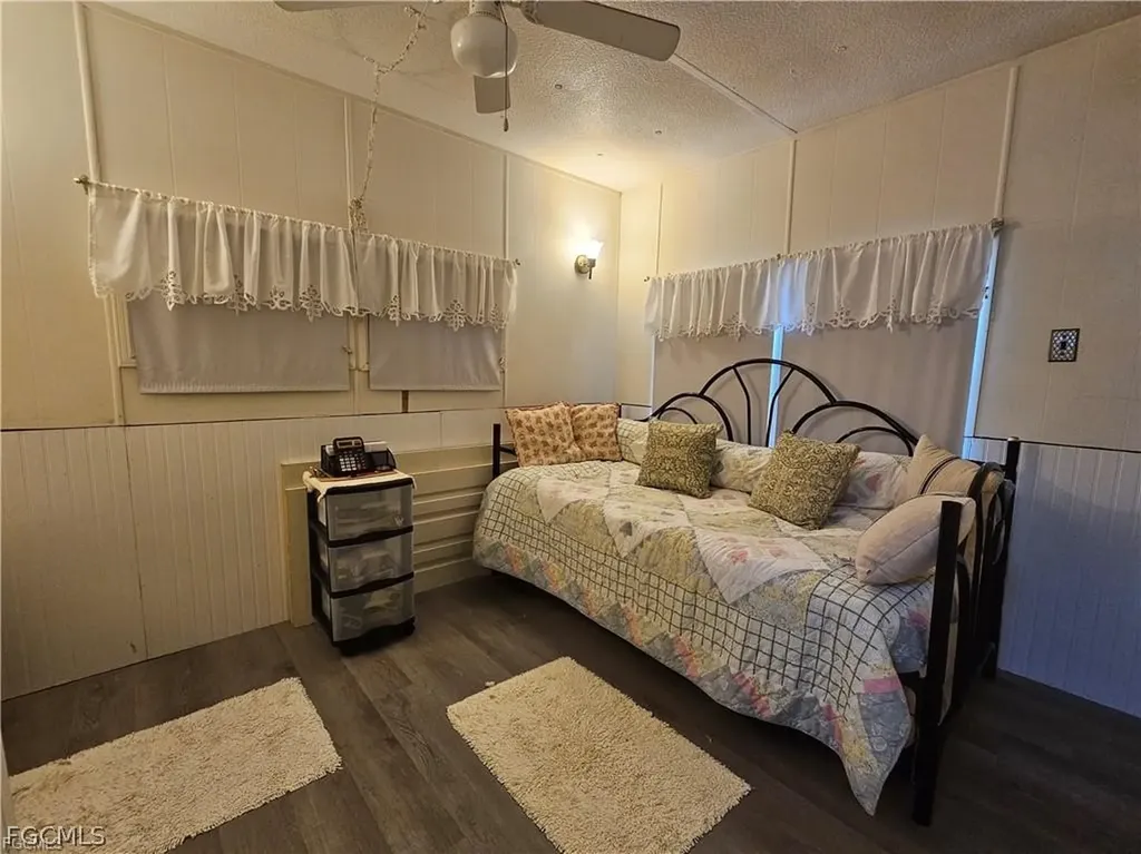 3834 Unique Circle Fort Myers FL 33908