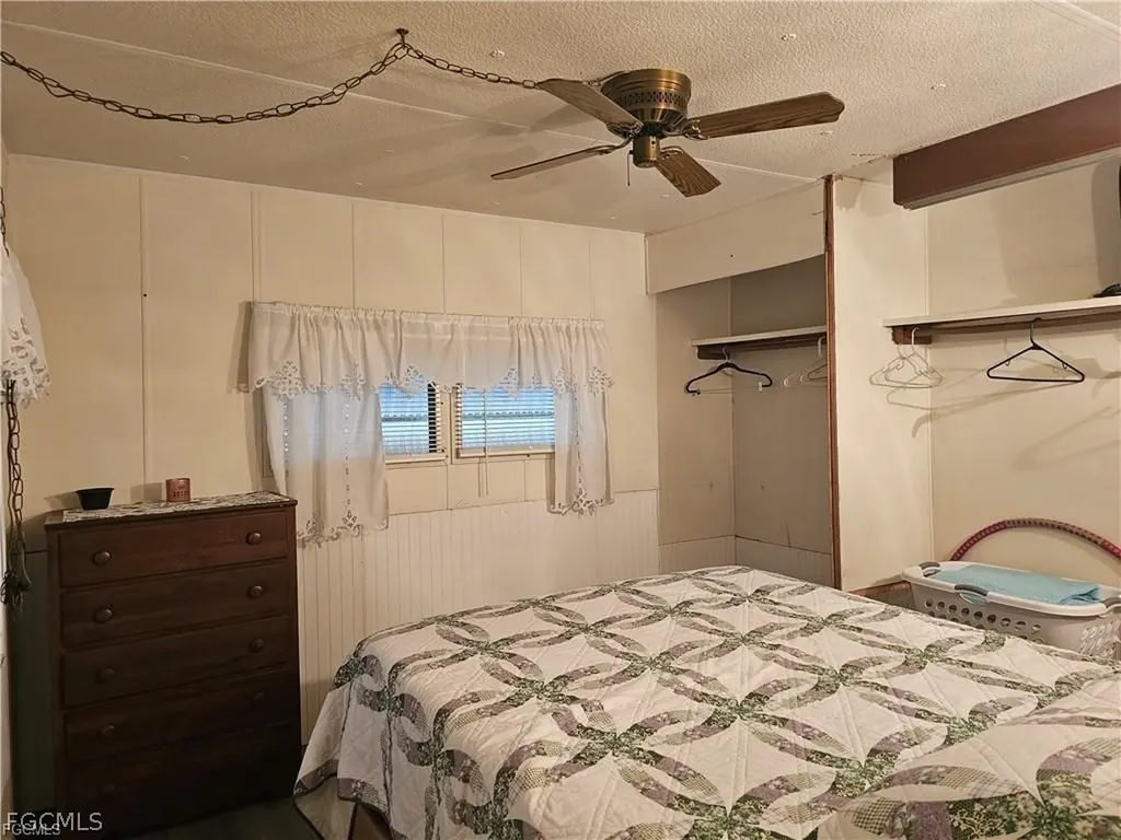 3834 Unique Circle Fort Myers FL 33908
