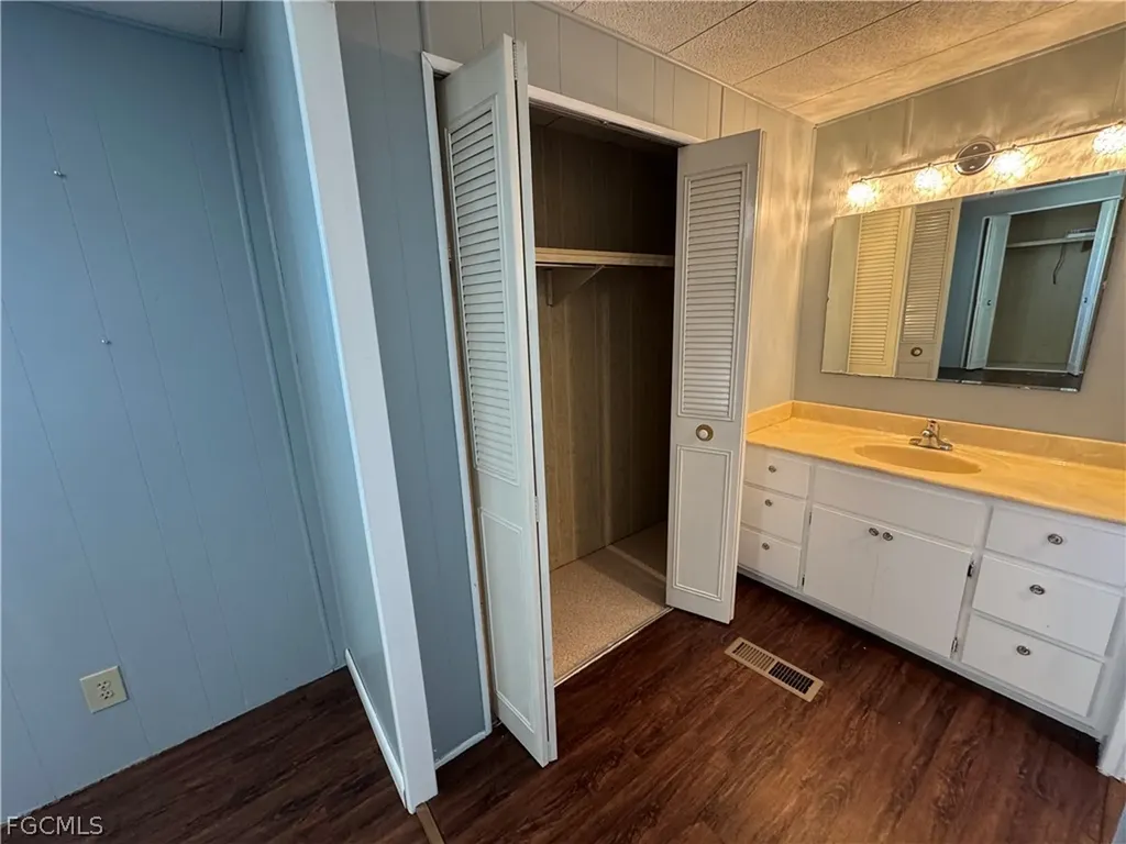 12 San Remo Circle Naples FL 34112