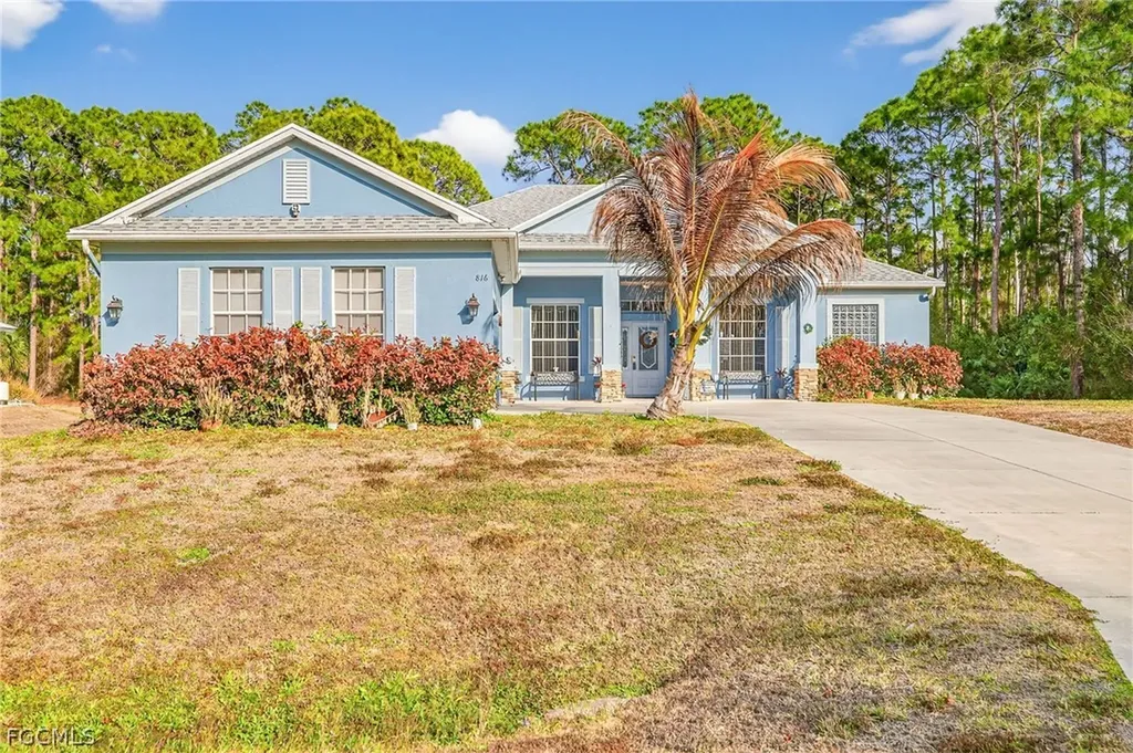816 Palmetto Avenue Lehigh Acres FL 33972