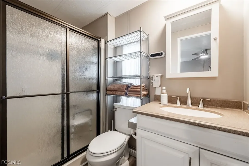 488 Jacklin Lane North Fort Myers FL 33903