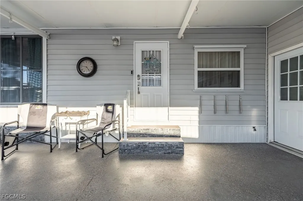 488 Jacklin Lane North Fort Myers FL 33903