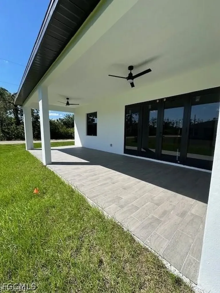1822 Jacinto Avenue Lehigh Acres FL 33972
