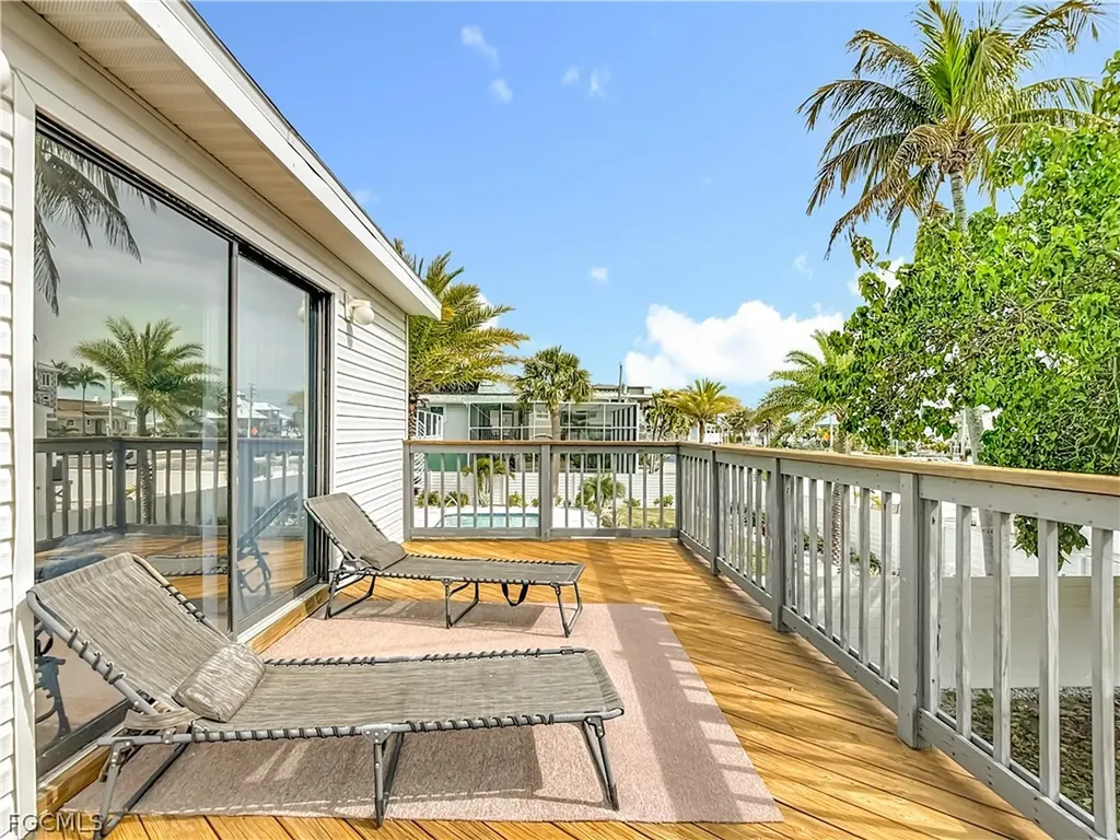 8010 Buccaneer Drive Fort Myers Beach FL 33931