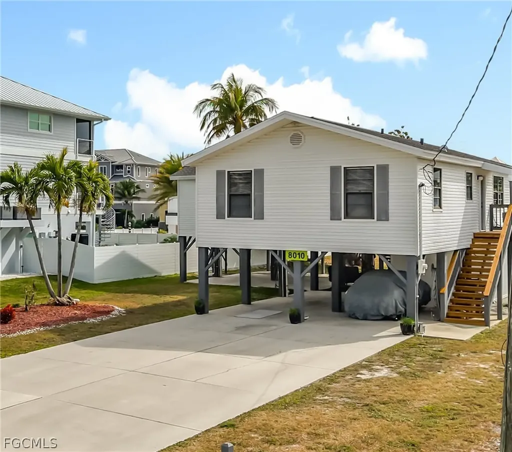 8010 Buccaneer Drive Fort Myers Beach FL 33931