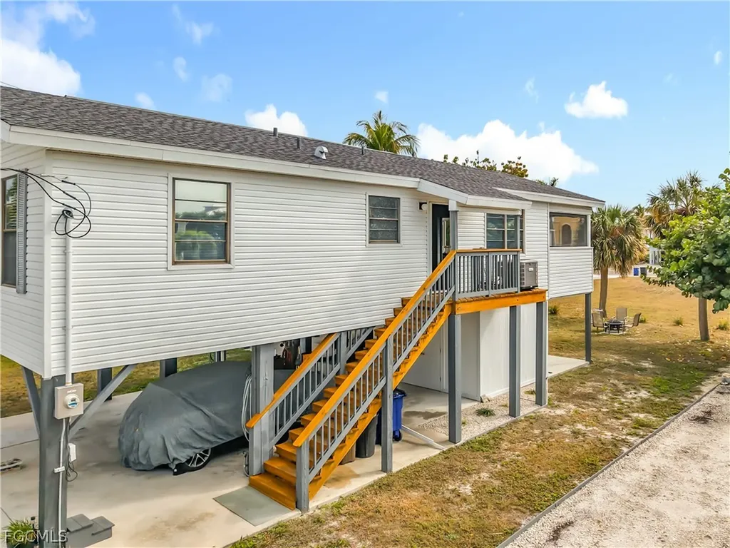 8010 Buccaneer Drive Fort Myers Beach FL 33931
