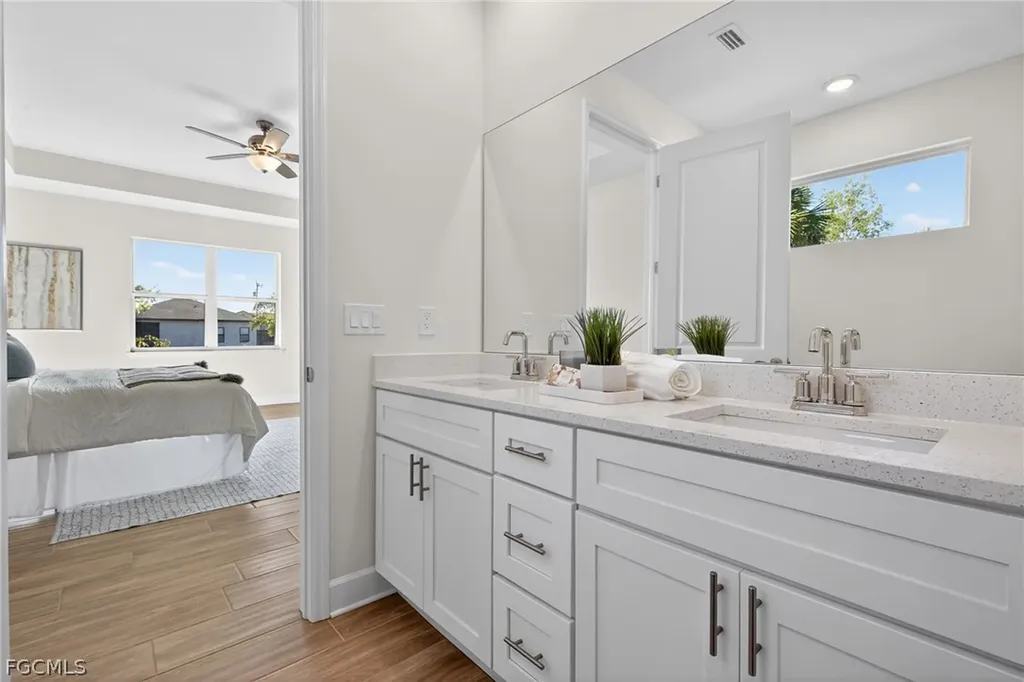 1625 SW 15th Place Cape Coral FL 33991