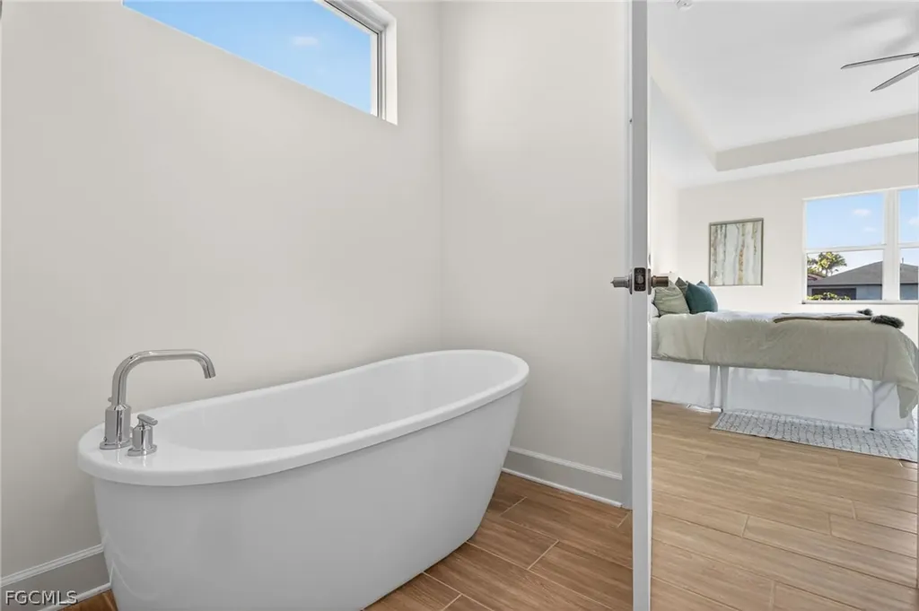 1625 SW 15th Place Cape Coral FL 33991
