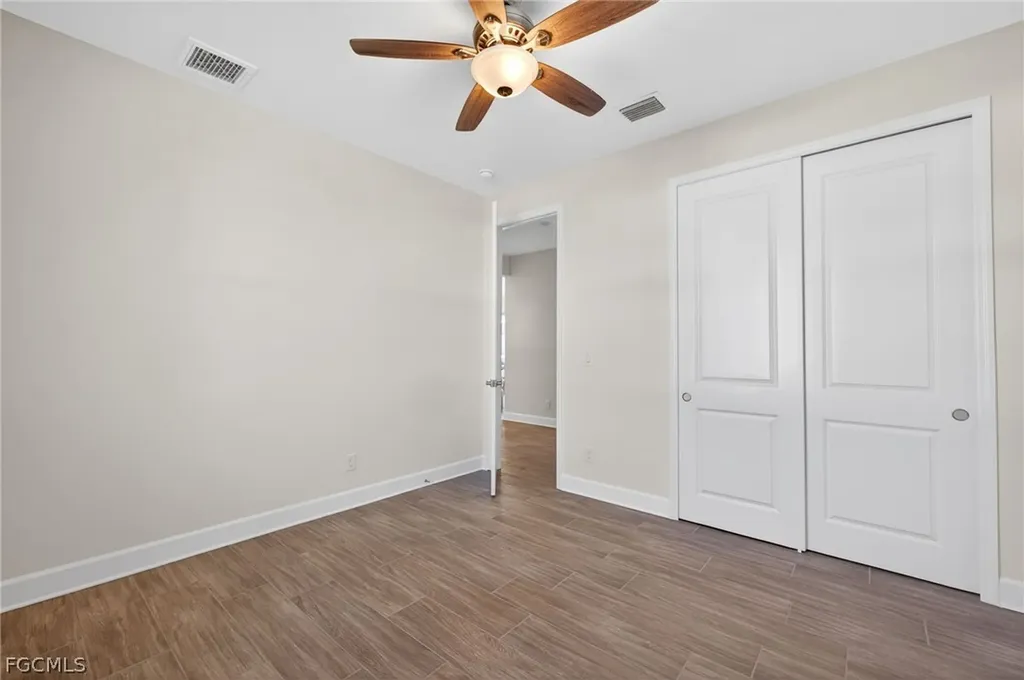 1625 SW 15th Place Cape Coral FL 33991