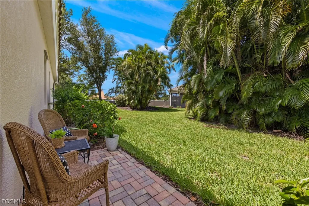 15236 Knots Landing Fort Myers FL 33908