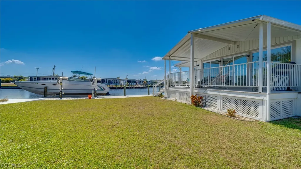 14641 Paul Revere Loop North Fort Myers FL 33917