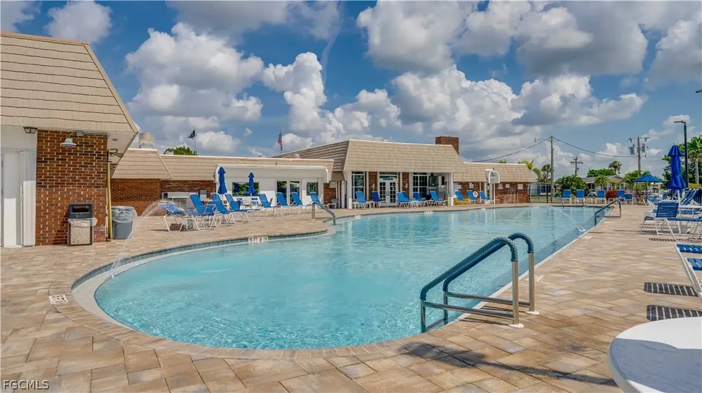 14641 Paul Revere Loop North Fort Myers FL 33917