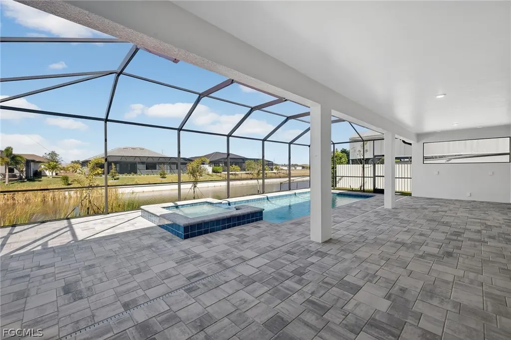 1423 SW 1st Terrace Cape Coral FL 33991