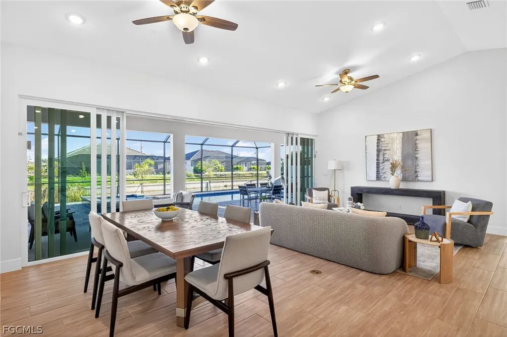 1423 SW 1st Terrace Cape Coral FL 33991