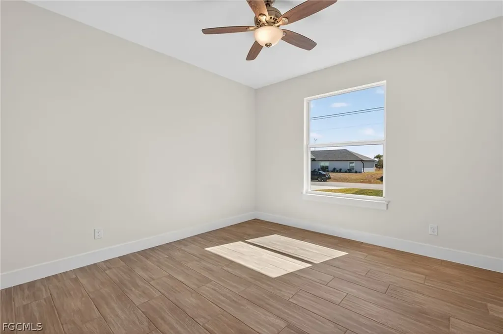 1423 SW 1st Terrace Cape Coral FL 33991