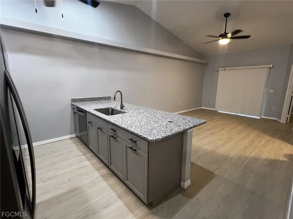 1428 SE 24th Avenue Cape Coral FL 33990