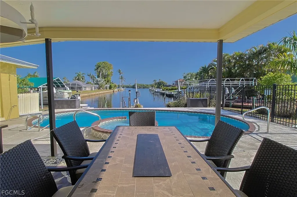 147 Coral Drive Fort Myers FL 33905