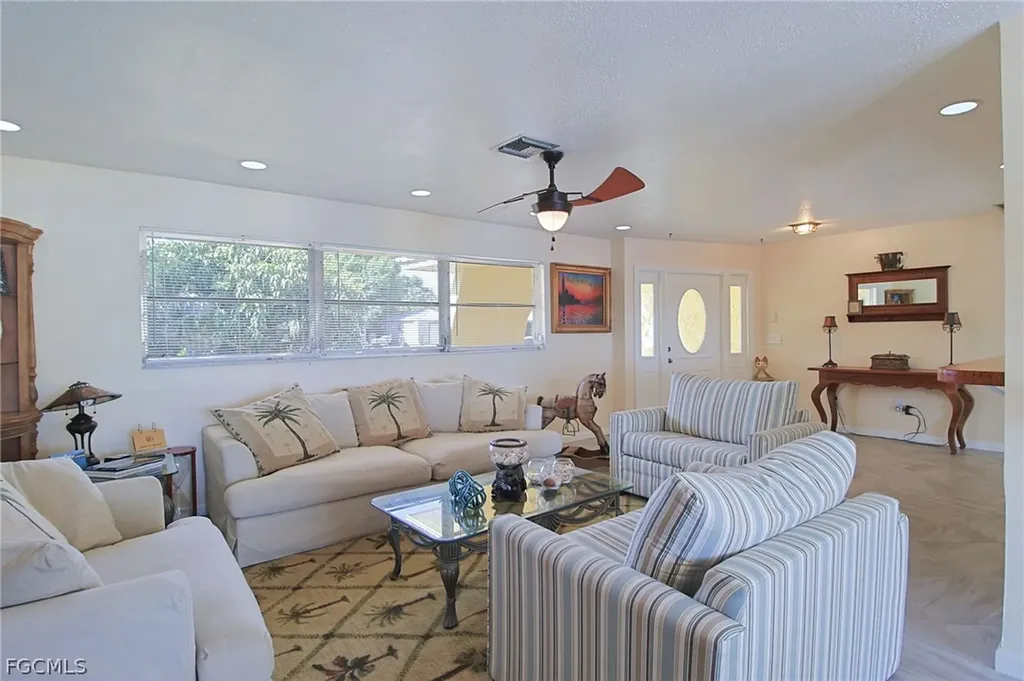 147 Coral Drive Fort Myers FL 33905