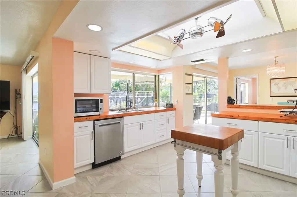 147 Coral Drive Fort Myers FL 33905