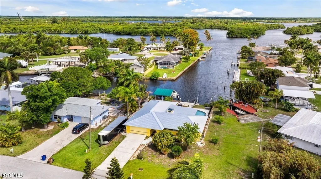 147 Coral Drive Fort Myers FL 33905