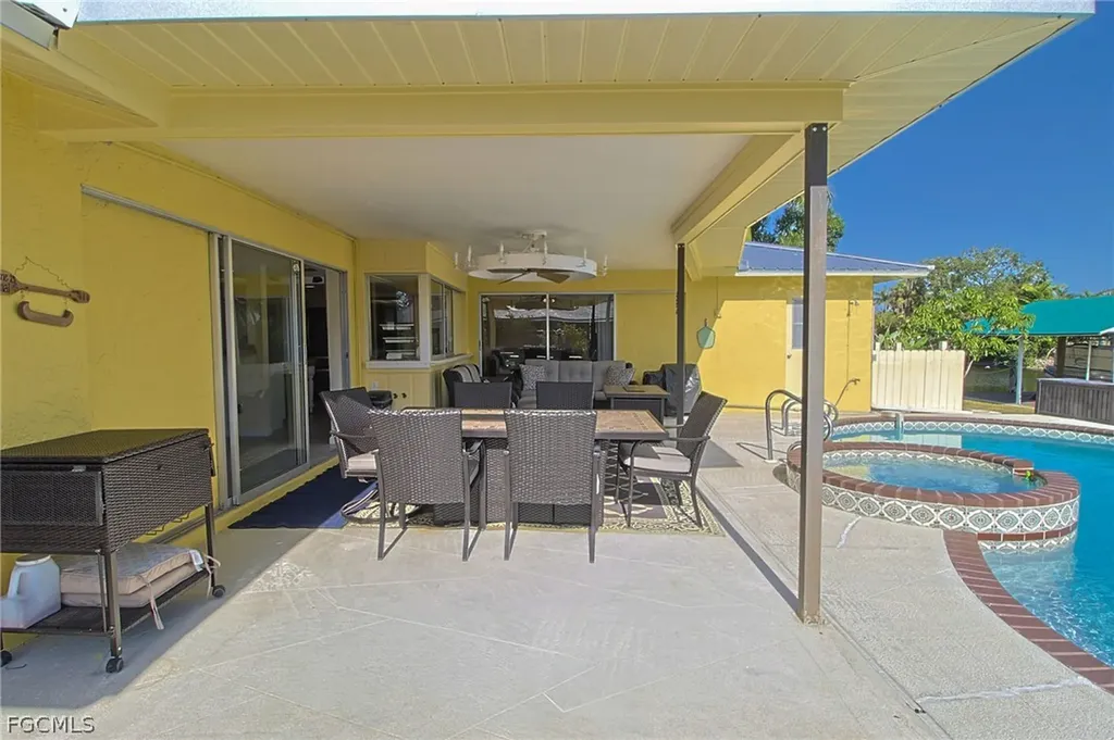 147 Coral Drive Fort Myers FL 33905