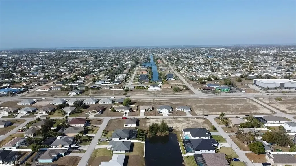 2809 SW 7th Place Cape Coral FL 33914