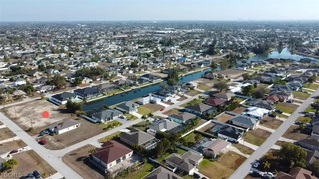 2809 SW 7th Place Cape Coral FL 33914