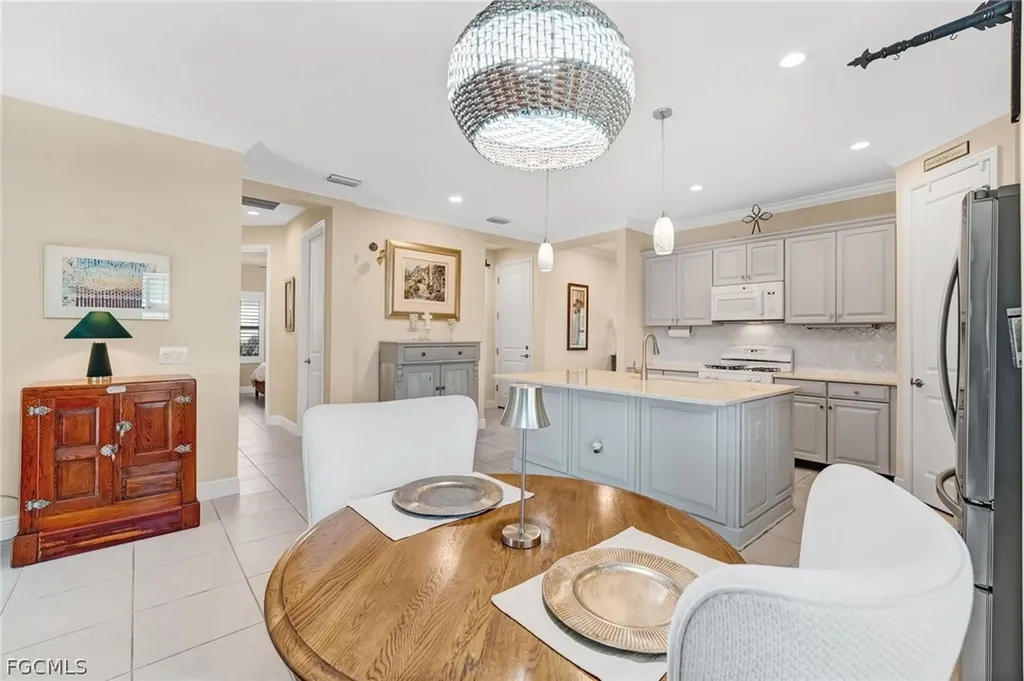 2995 Amblewind Drive Fort Myers FL 33905