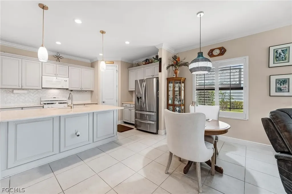 2995 Amblewind Drive Fort Myers FL 33905