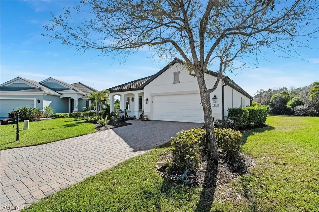 2995 Amblewind Drive Fort Myers FL 33905
