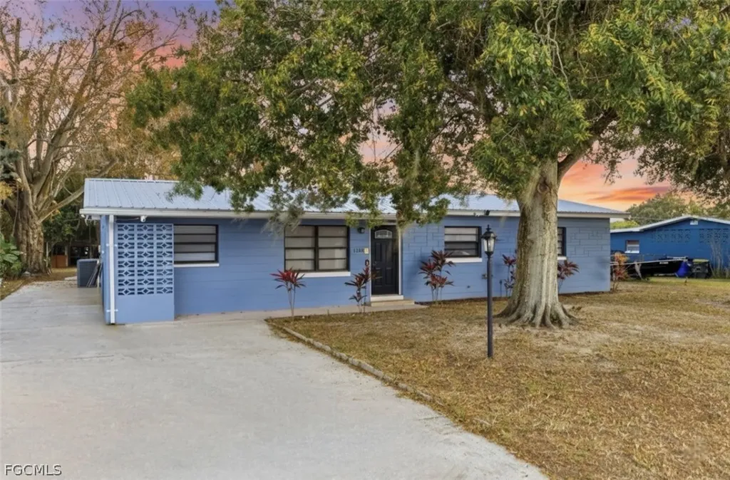 1332 Draper Drive Lake Placid FL 33852