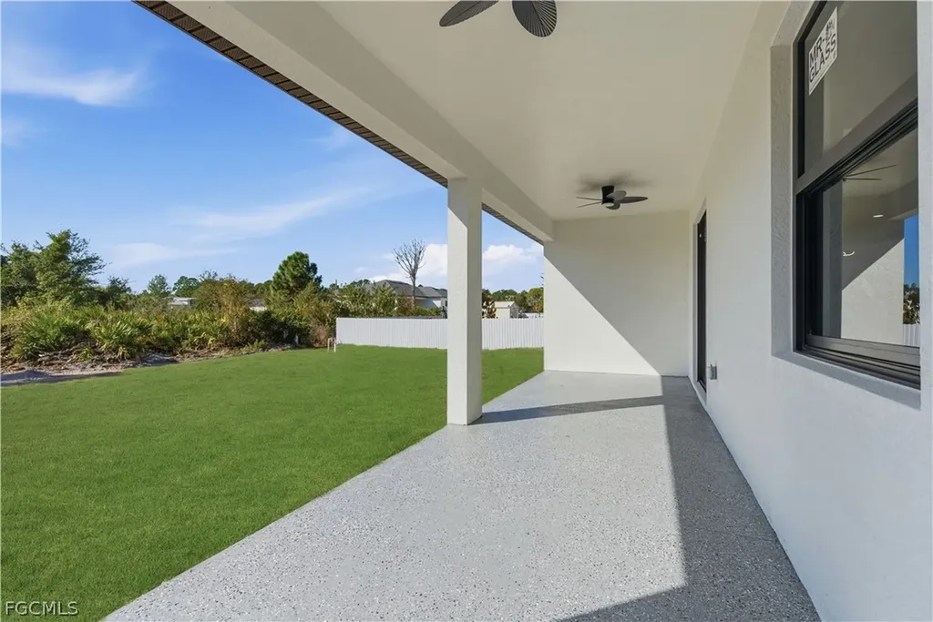 2609 11th Street SW Lehigh Acres FL 33976