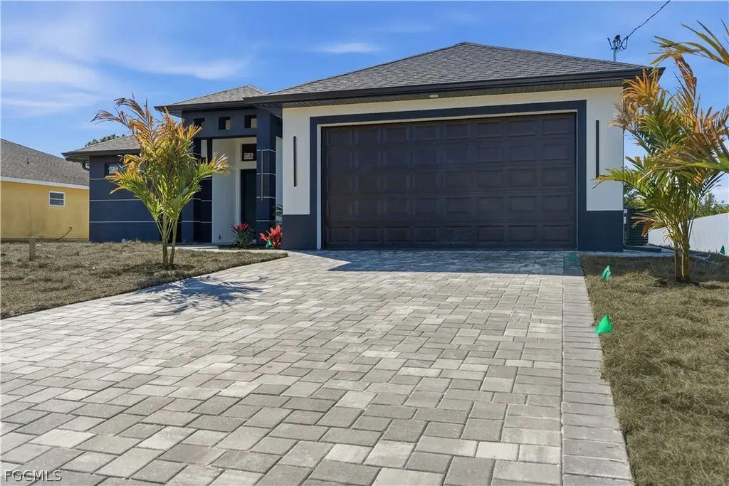 2609 11th Street SW Lehigh Acres FL 33976