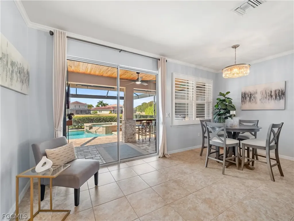 3280 Royal Gardens Avenue Fort Myers FL 33916
